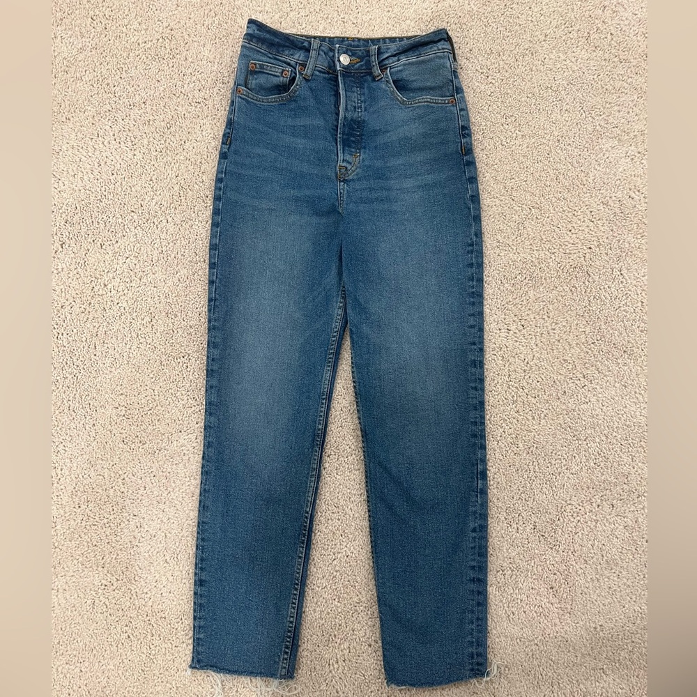 Cropped Hem Slim Straight High Rise Jeans - Size 4